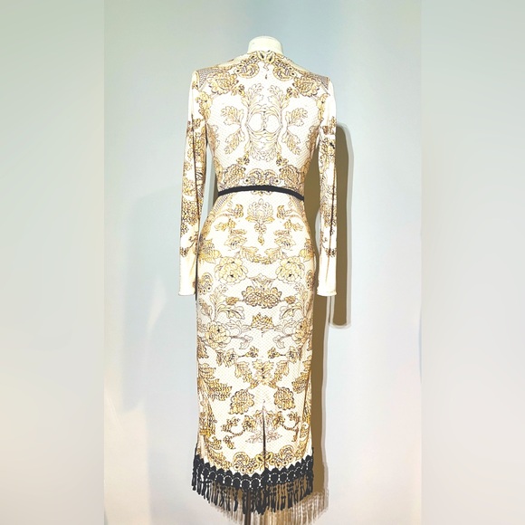 TIFFANYSLABEL IVORY/GOLD/BLACK VINTAGE STYLE DRESS WITH BLACK EMBROIDERED TRIM - Picture 8 of 9